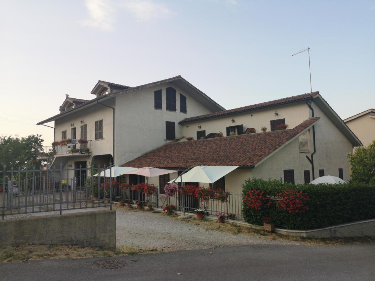 Affittacamere Alba Fiorita Castiglione dʼOrcia Екстериор снимка